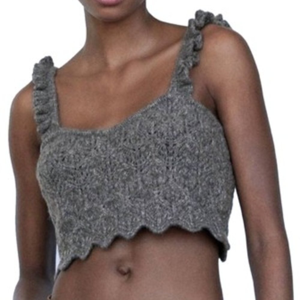 Zara NWT Gray Knit Ruffle‎ Crop Tank